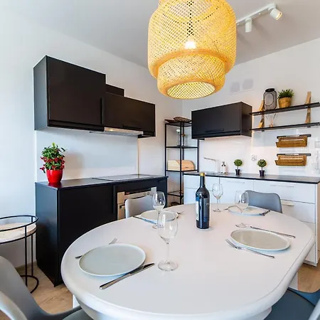 Διαμέρισμα Feniks 12 By Jantar