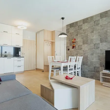 Feniks 12 By Jantar * Kołobrzeg