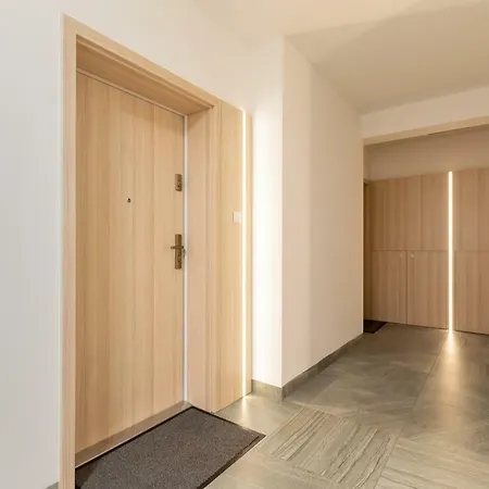 Feniks 12 By Jantar Διαμέρισμα *